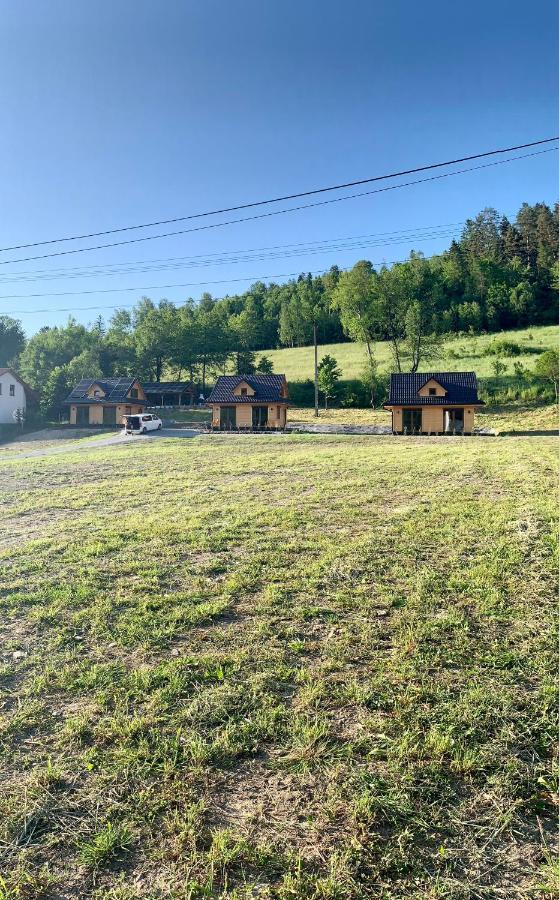 Domki Z Prywatna Sauna- Na Szlaku Milówka Exterior foto